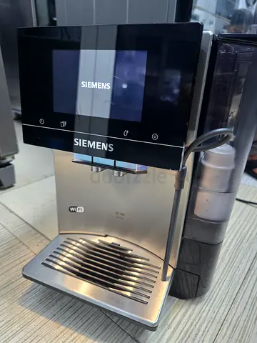 Seimens EQ700 Classic Freestanding Coffee Machine