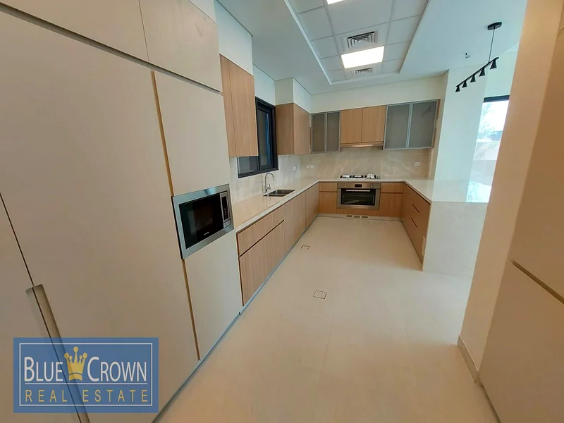 Villas Close to GEMS American Academy| 3 BR+ Maid & Private BBQ Potential63743699996673112