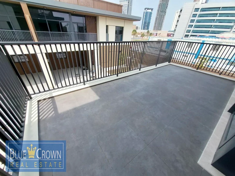 Villas Close to GEMS American Academy| 3 BR+ Maid & Private BBQ Potential63743699996673113