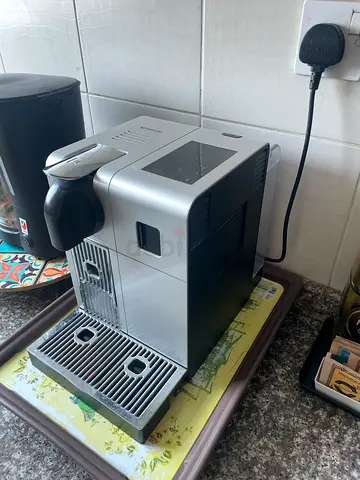 Nespresso Espresso Machine – Silver – Good Condition – AED 500