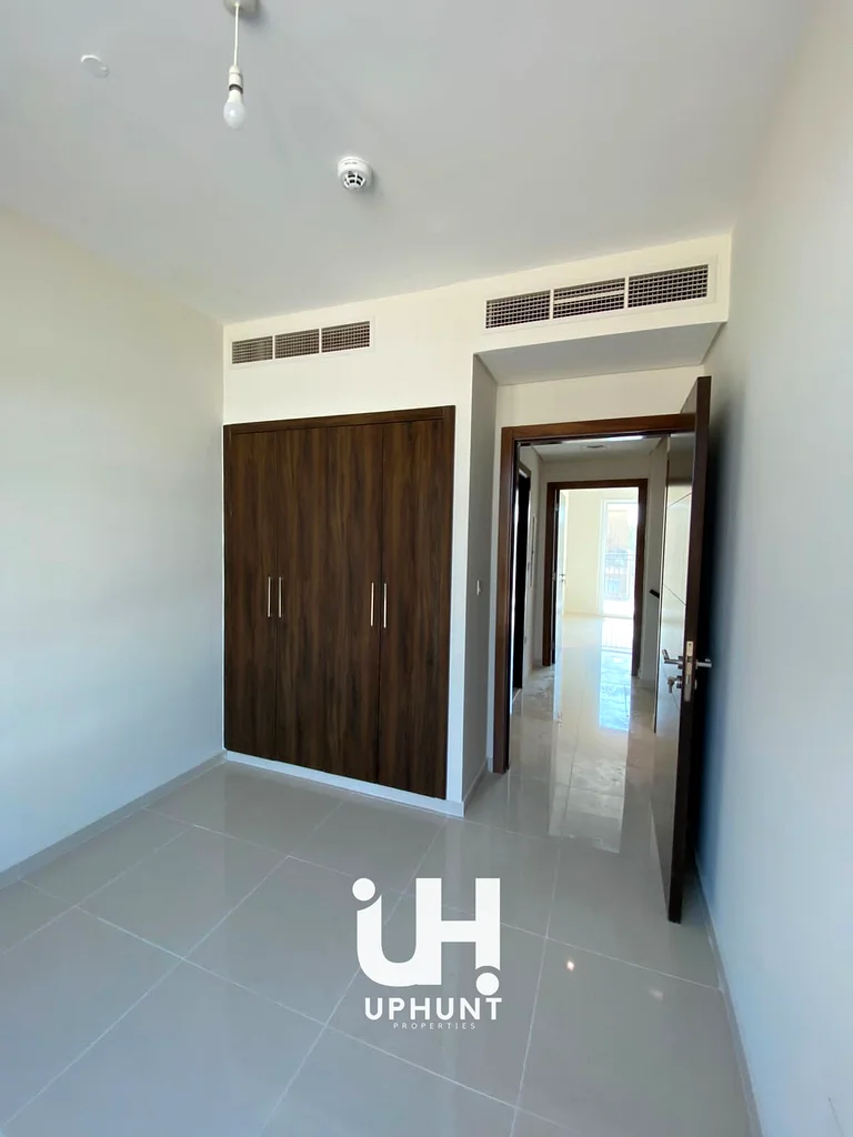 3-Bedroom + Basement | Large Plot | Close to Pool & Park | Rented Unit | no agent64005316479873112