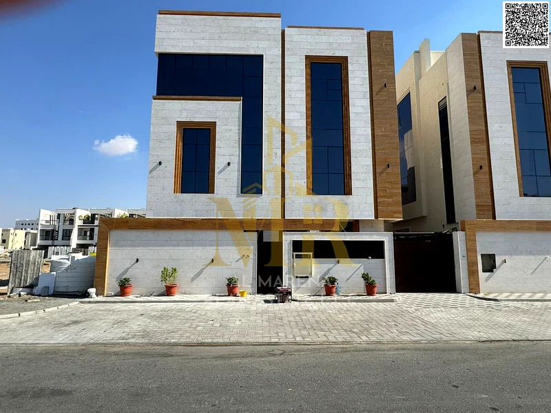 فرصة فريدة لامتلاك فيلا أنيقة تم تصميمها وفق المعايير الحديثة، تجمع بين الفخامة والراحة بسعر جذاب.63871768446593111