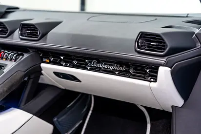 2024 Lamborghini HURACAN — миниатюра 11