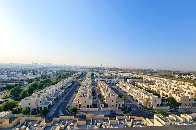 الطابق العالي مع منظر مفتوح | جاهز للانتقال فورًا63654981546369110