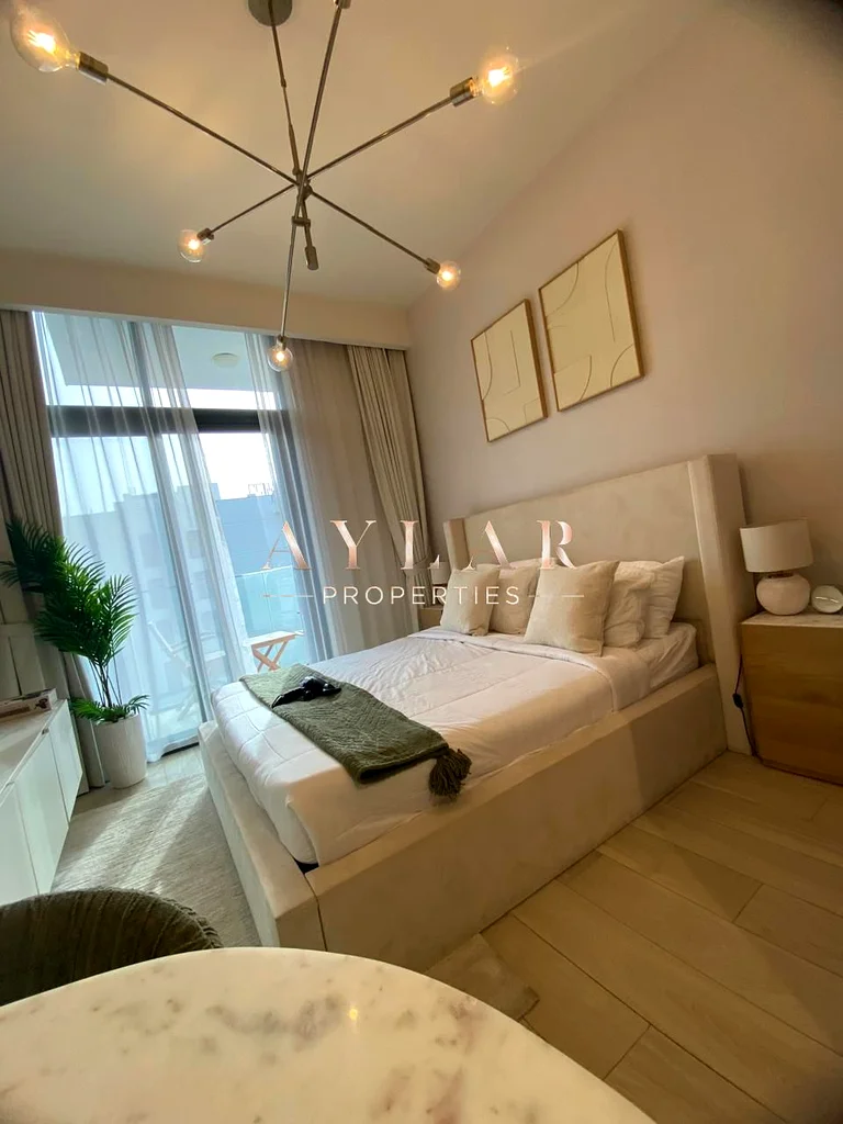 ستوديو برايت || بلوفارد || منظر شارع مذهل63803933473026112