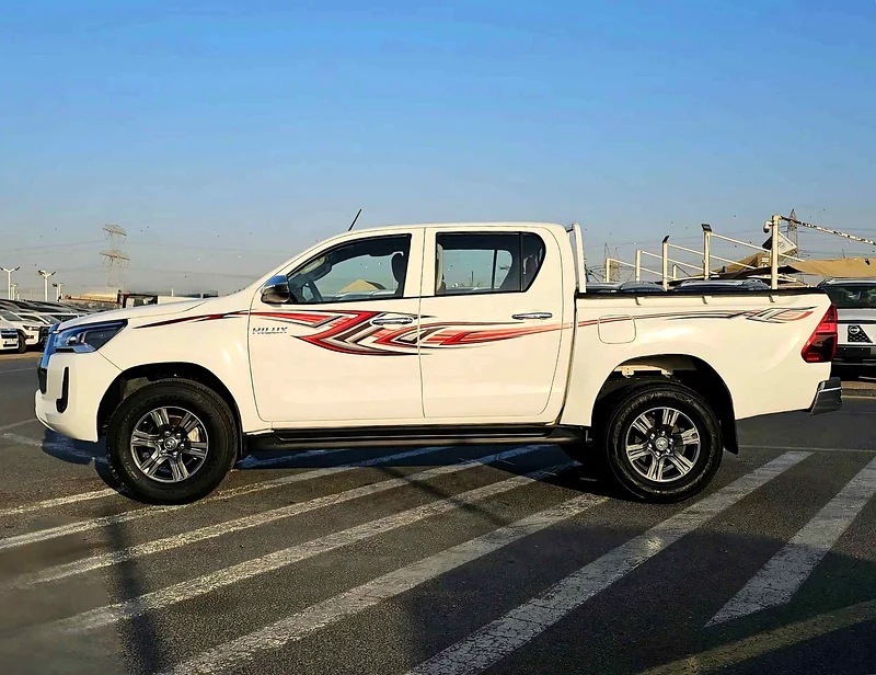 HILUX PATROL / AUTO 4WD 2.7L/ WIDE BODY/ FULL OPTION / LOT# 3022563487915263489112