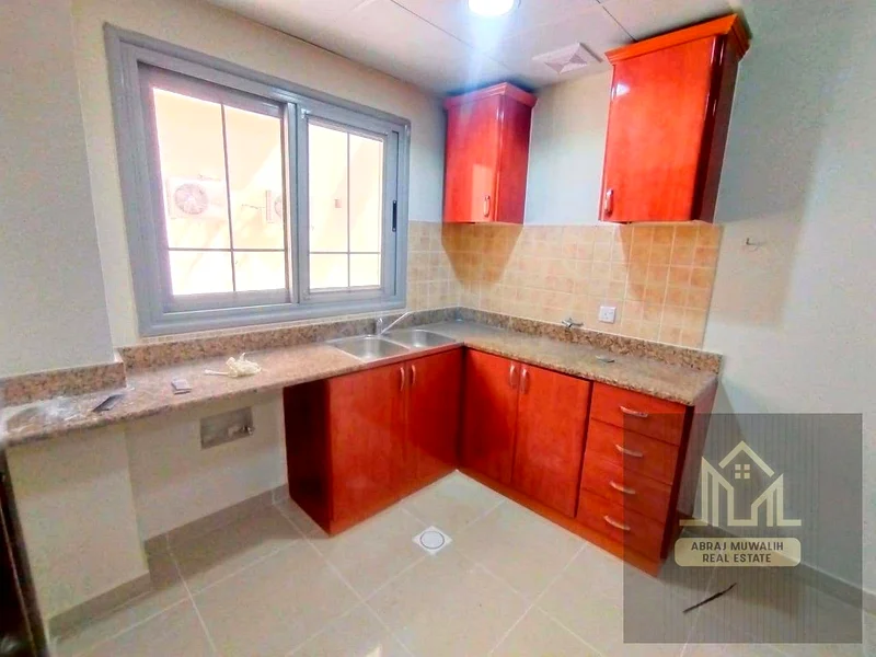 ستوديو فاخر بسعر معقول63701629617921113