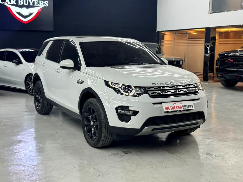 LAND ROVER DISCOVERY SPORT HSE 2017 107000 KMS GCC SPECIFICATIONS (WITH SERVICE HISTORY) WELL MAINTAINED63482749549955112