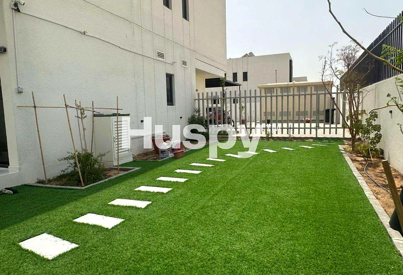 Corner Plot | R2EE Layout | Single Row63741620014083111