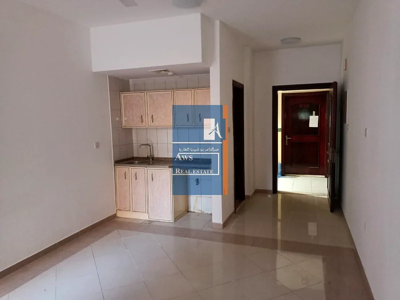 استوديو بأسعار معقولة في ديرة، بالقرب من الاحتياجات الأساسية63737826757763111