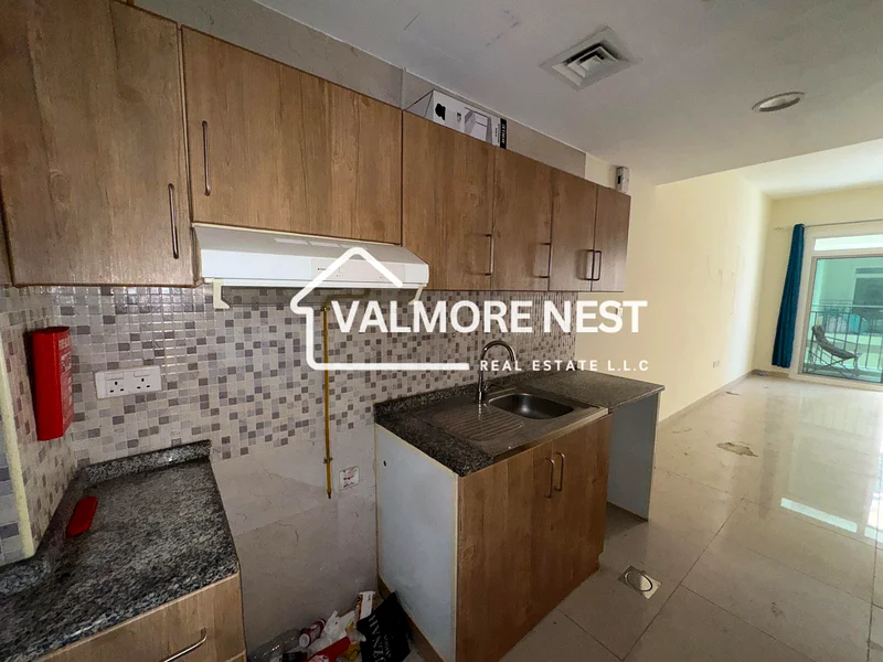 SPACIOUS STUDIO I WITH BALCONY I PRIME LOCATION63779080448641112