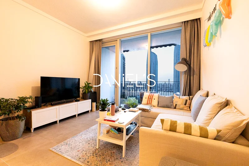 1 Bed | 2 Parking Spaces | Great Investment64026024281603111