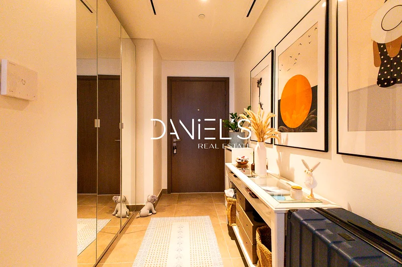 1 Bed | 2 Parking Spaces | Great Investment64026024281603114