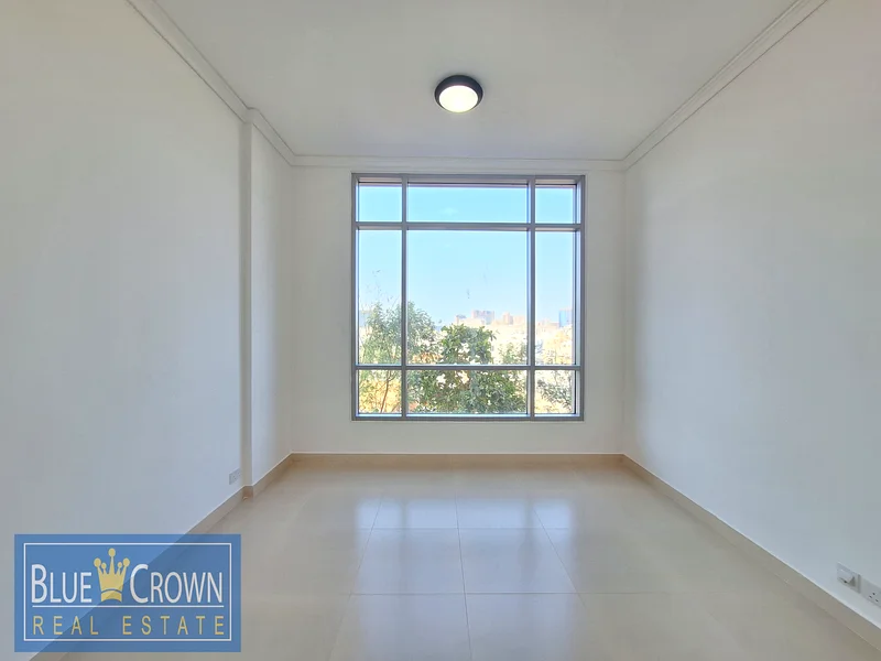 DUPLEX 3 BR /  NEXT STEP TO METRO / WIT TARRACE63768649696130114