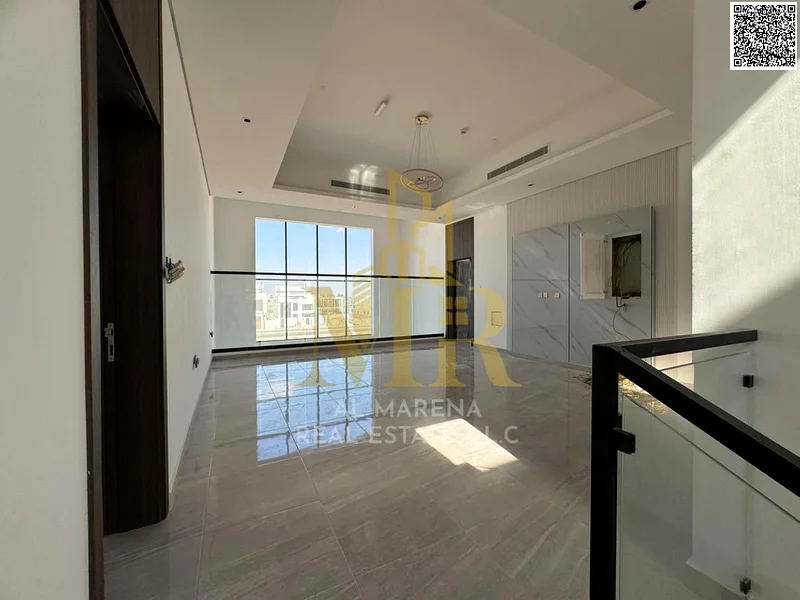 فرصة فريدة لامتلاك فيلا أنيقة تم تصميمها وفق المعايير الحديثة، تجمع بين الفخامة والراحة بسعر جذاب.63871768446593114