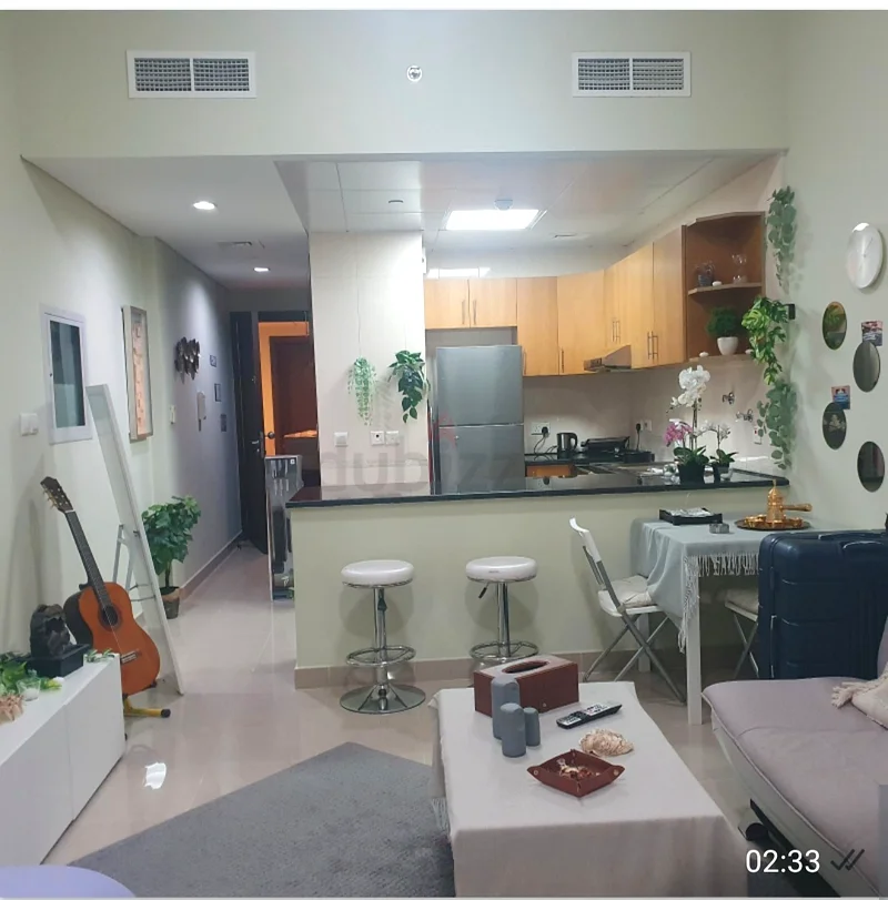 Amazing Neat Studio panorama view63825394989058110