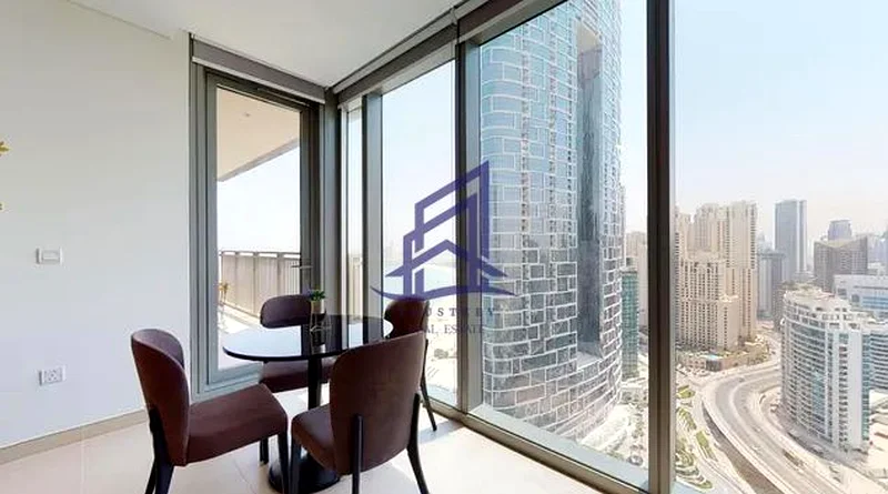طابق عالي | إطلالة مذهلة على المارينا والبحر63776526638082111
