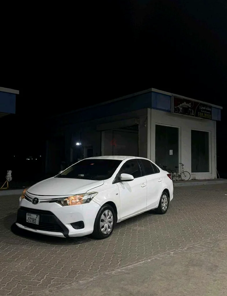 تويوتا ياريس 201563612448924034111