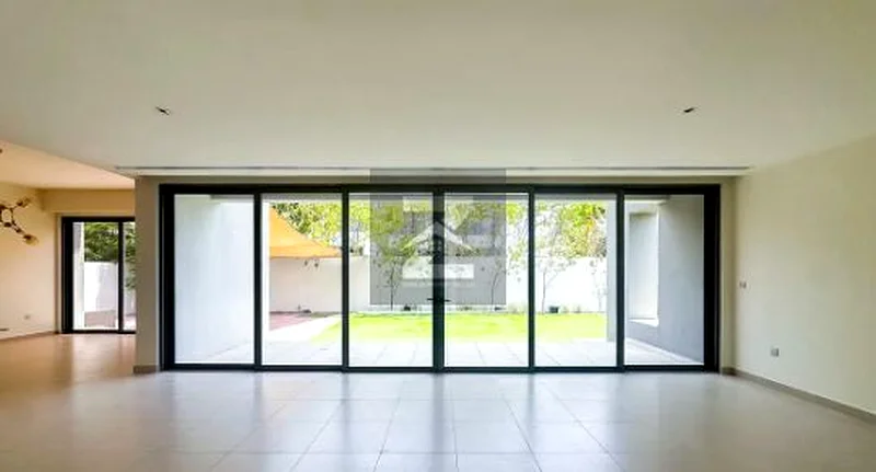 Corner Unit | Vacant & Ready-to-Move | Prime Community63754730295171113