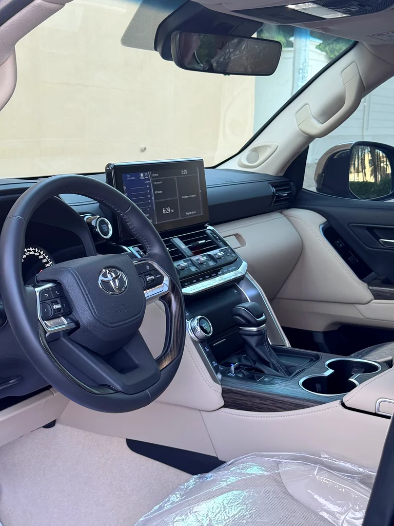 Land Cruiser 2023 VXR 4.0L + Service Contract + Full PPF AL Futtaim63484570307203111