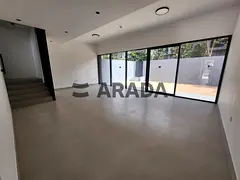Cozy Villa with Private Garden in Prime Location / MASAAR
