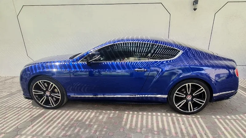 بنتلي كونتيننتال جي تي V8 S63490696067970113