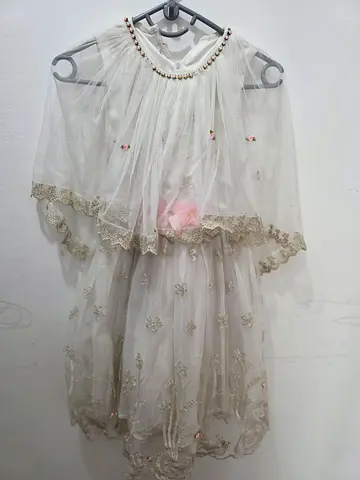 Fancy girls dress preloved
