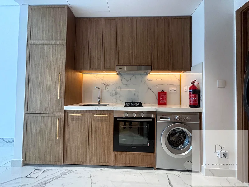 MULTIPLE UNITS | SPACIOUS | CHILLER FREE63802223426945114