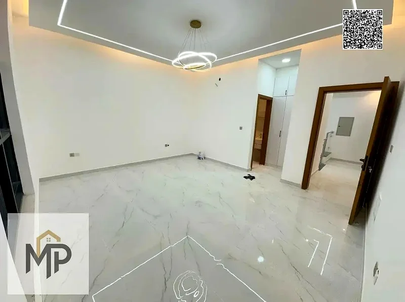 At a bargain price and without a down payment, a villa near the mosque, one of the most luxurious villas in Ajman, with a palace design, super deluxe63914523928066114