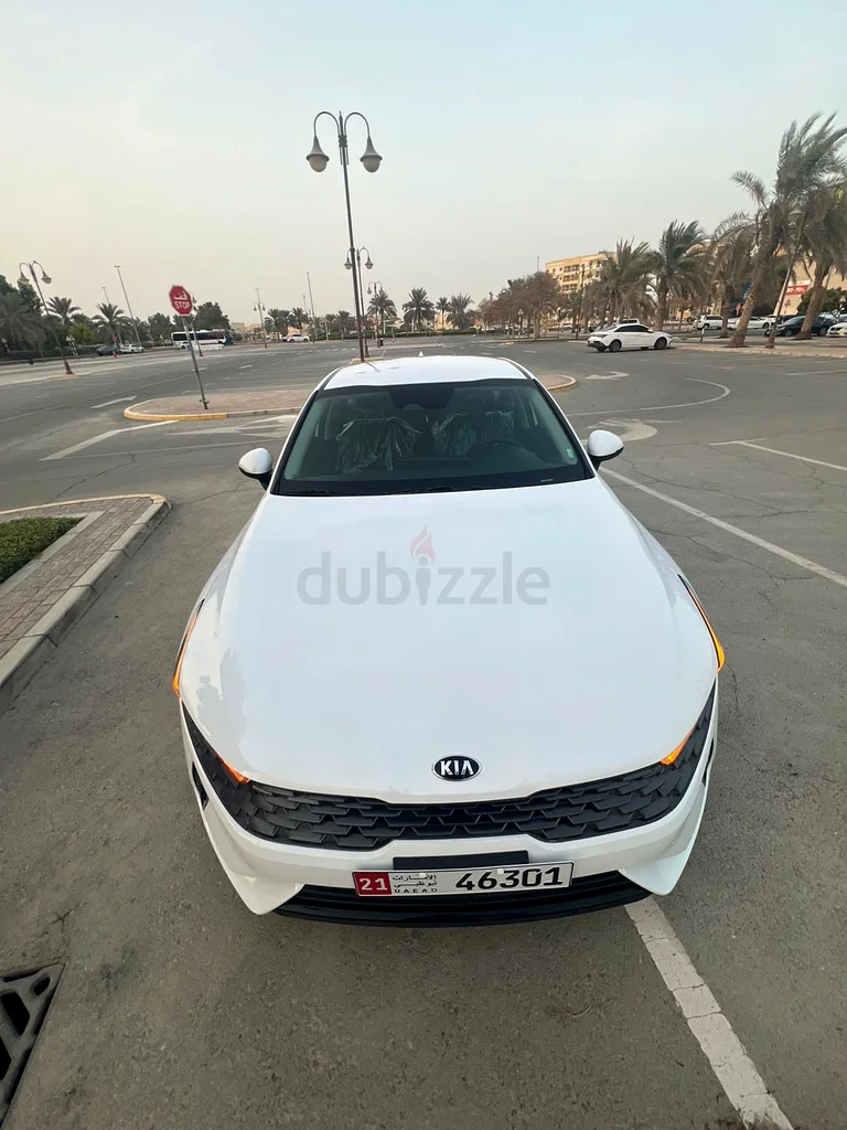 Kia K5 LXS 2021 | Pearl White | Excellent Condition | AED 41,00063482280054657111