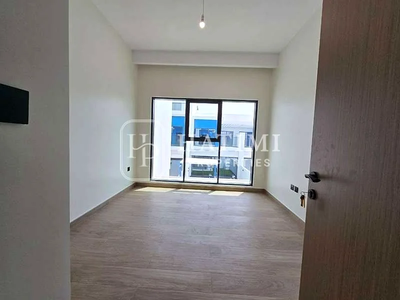 4 Bedrooms | Spacious Layout | Close to the Park63962570652033111