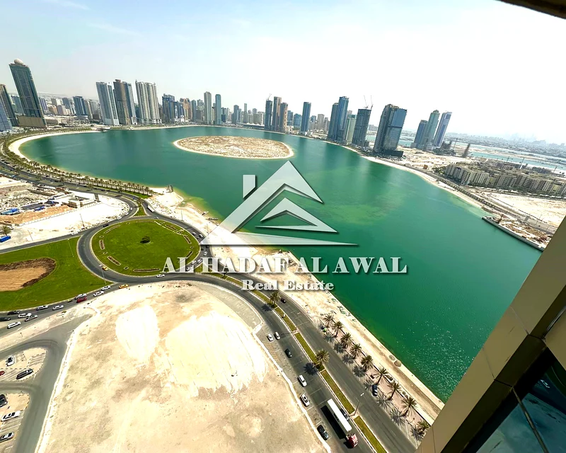 شقة مكونة من غرفتين نوم للإيجار الشهري بإطلالة بحرية كاملة في الخان63827987830018113
