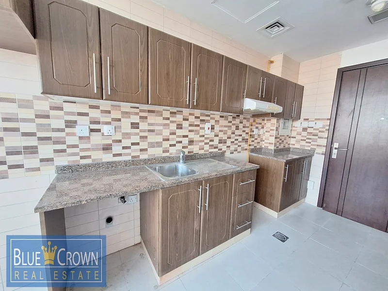STUDIO APARTMENT / PRIME LOCATION / WITH PARKING63727478197377113