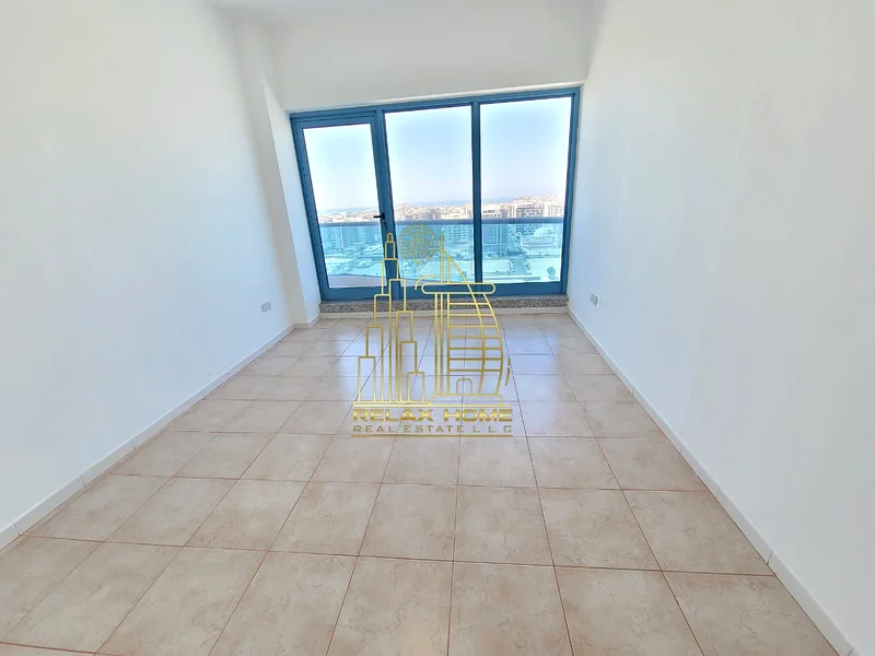 Spacious 3 BHK | Chiller Free | Ready to Move In | Near Metro Station63745084613122114