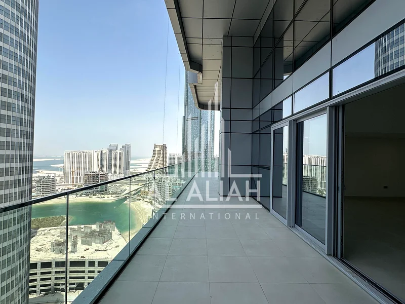 Premium 5BHK Penthouse for Sale Huge Layout Invest Now63842739260675110
