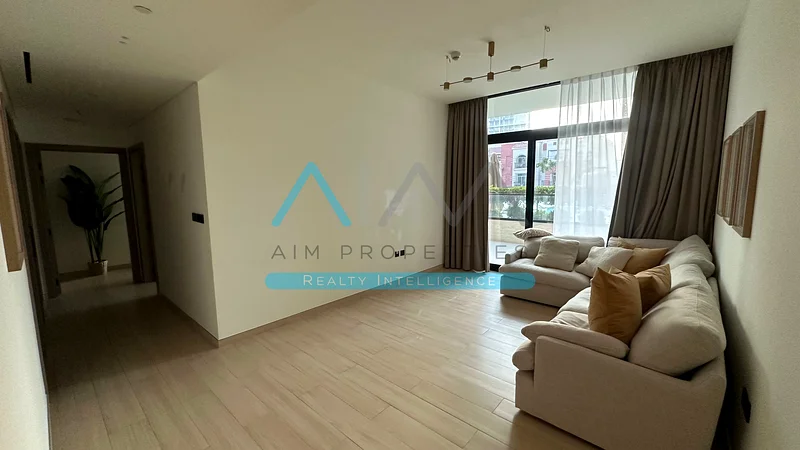 شقة واسعة من نوع 2BHK بإطلالة على المسبح | JVC – قلب دبي63781098099459110