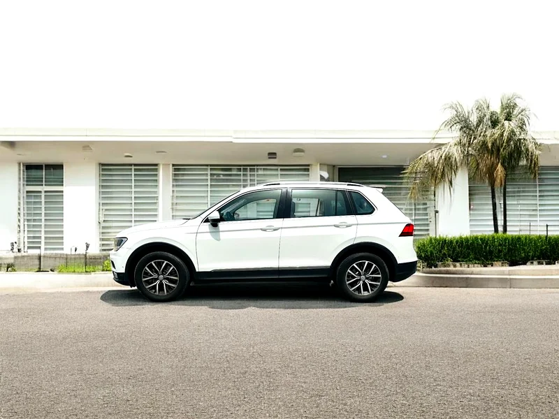 AED 760 PM | VOLKSWAGEN TIGUAN | 2L |2018 | GCC | WELL KEPT | COMPACT SUV63490109564291113