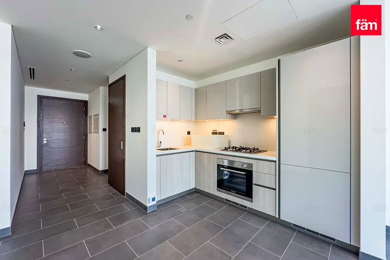Unfurnished  | High-Floor | Vacant | 1BR64018628405379113