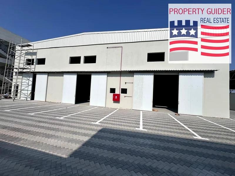 WAREHOUSE WITH MEZANINE BUILT WITH OFFICES AND TOILET636124578960671110