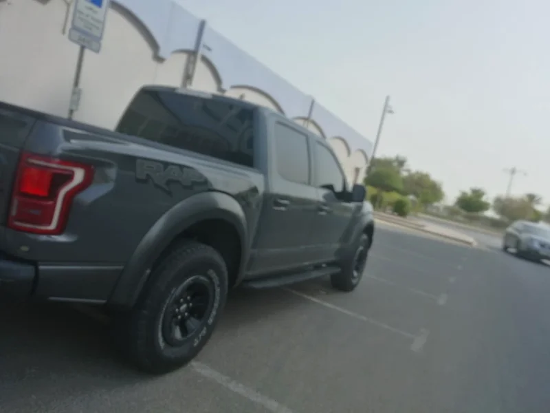 FORD F150 RAPTOR 2018 GCC SPECS LADY DRIVEN63612082463105114