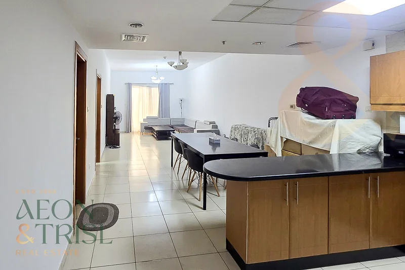 شقة مفروشة بغرفة نوم واحدة مع إطلالة على المسبح وموقع رائع63778781662083113