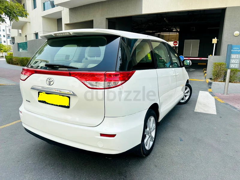 Toyota previa 201163612447172098111