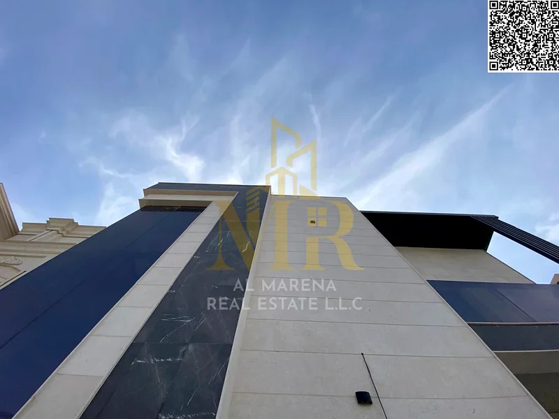 A villa directly from the owner, with personal finishing, on a main street, close to all services. Freehold for all nationalities and without a down p63871901263234114