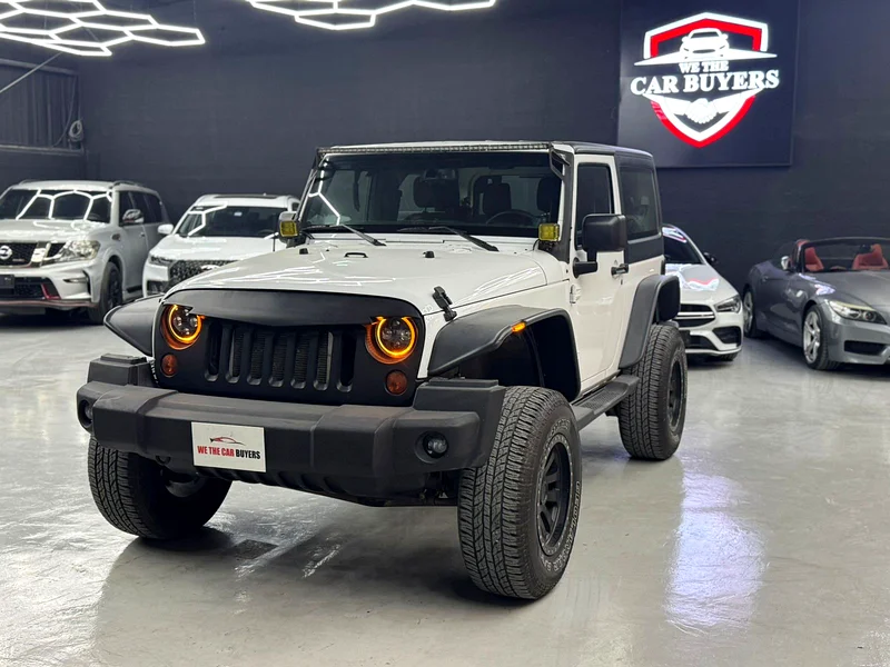 JEEP WRANGLER 2013 60000 KMS ( SUPER-CHARGED ) MODIFIED LOTS OF EXTRAS GCC SPECS ( MANUAL GEAR )63489845212675110