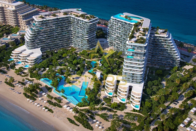 Oceanfront Luxury | Rare Palm Address | Panoramic Views64011242774145110