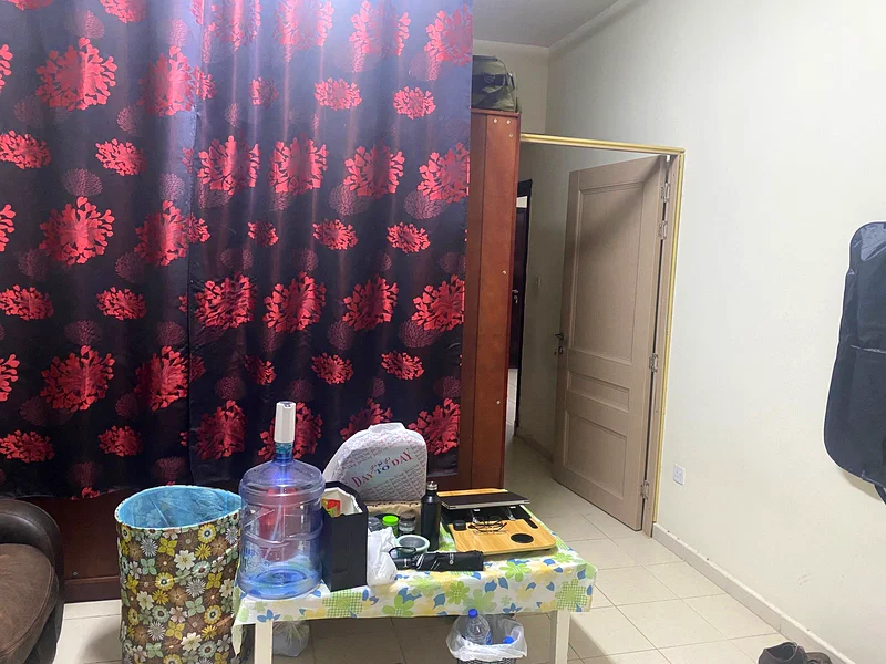 تُستأجر غرفة نوم رئيسية في جاردنز دبي63797397959553110