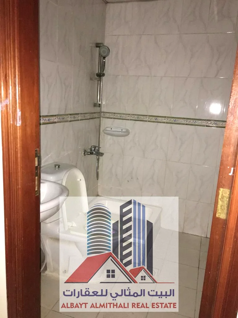 استوديو للإيجار في الجرف الصناعية – عجمان 🏢 📍 موقع متميز، قريب من جميع الخدمات الأساسية مع سهولة الوصول إلى الطرق الرئيسية. حي هادئ ومناسب63809391843459111