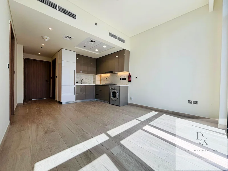 Pool View | Multiple Units | Mortgage Possible63975291477377111