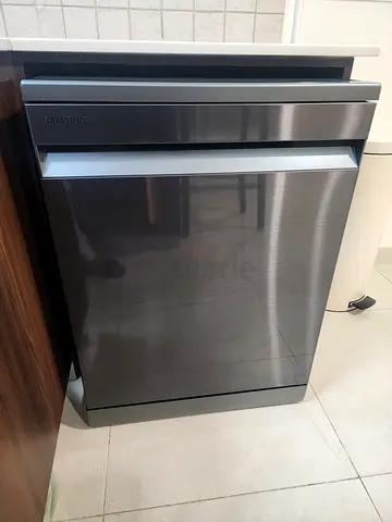 Samsung Latest model dishwasher Freestanding wifi technology three racks