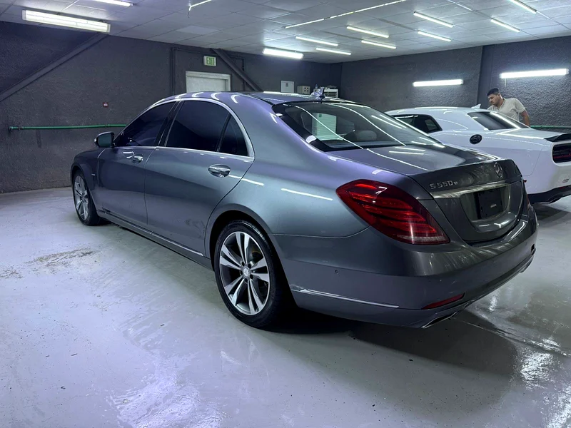 Mercedes Benz63488476588931114